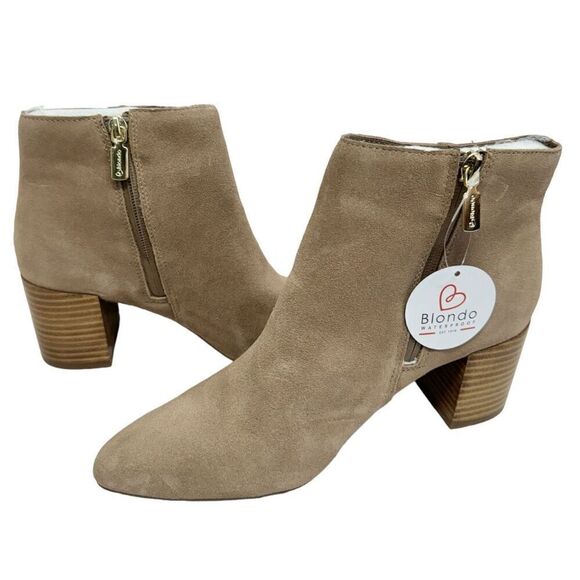 Blondo Booties Size 8 Tan Cow Suede Ankle Boots Block Heel Pull On‎ Side Zip - Picture 1 of 9